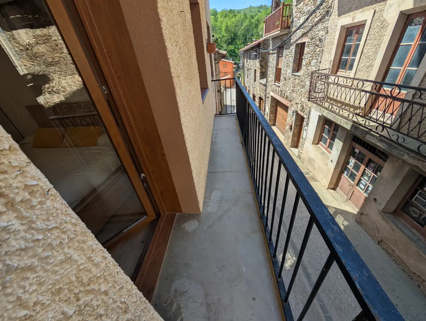 Balcony of Apartments for sale in Molló  with Furnished