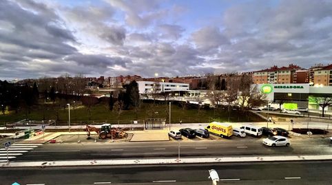 Foto 3 de Piso de alquiler en Agustín Rodríguez Sahagún, Universidad, Ávila Capital