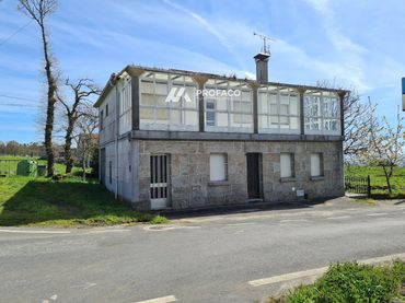 Casa amb jardí en venda a DEVESA