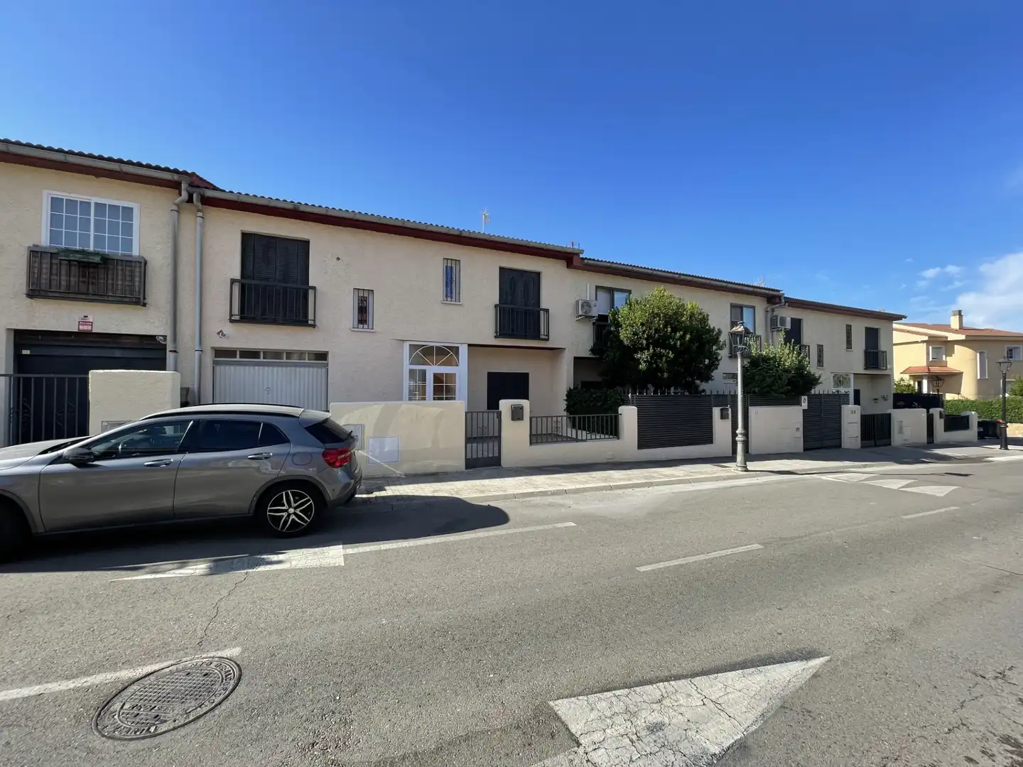 Vista exterior de Casa o chalet de alquiler en San Agustín del Guadalix con Aire acondicionado, Calefacción y Jardín privado