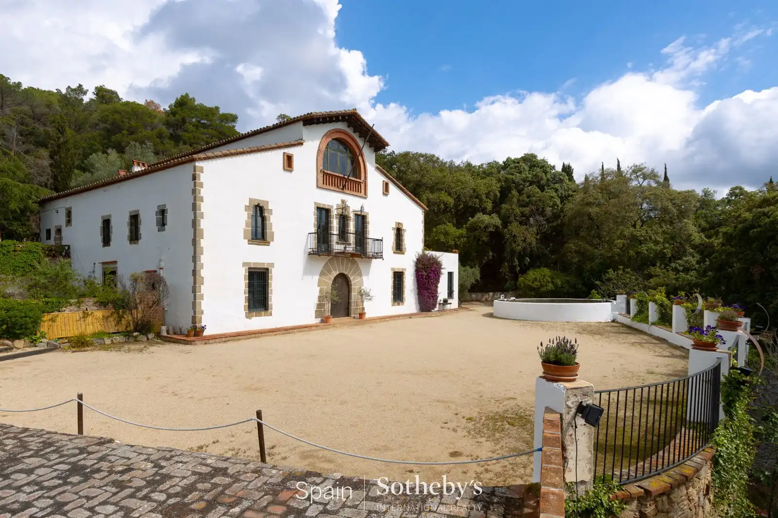 Vista exterior de Casa o chalet en venta en Òrrius con Jardín privado y Trastero