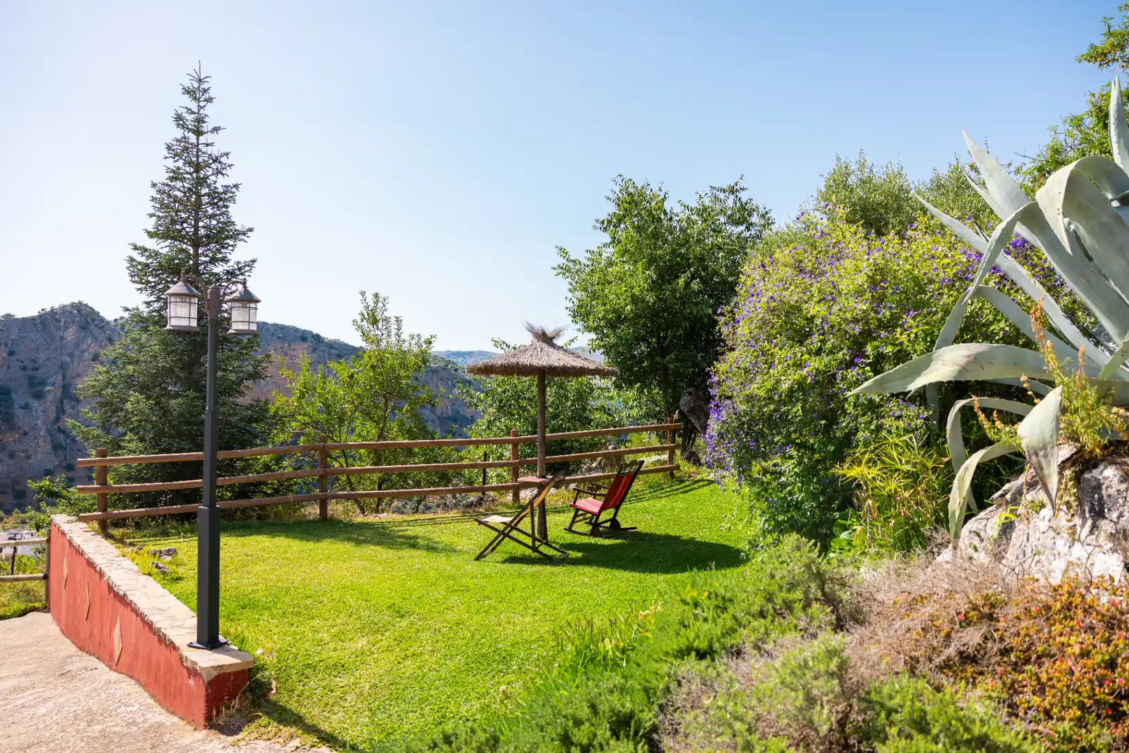 Jardín de Finca rústica en venta en Montejaque con Aire acondicionado, Jardín privado y Terraza