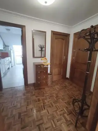 Piso con terraza en alquiler en LUIS VIVES, imagen 24