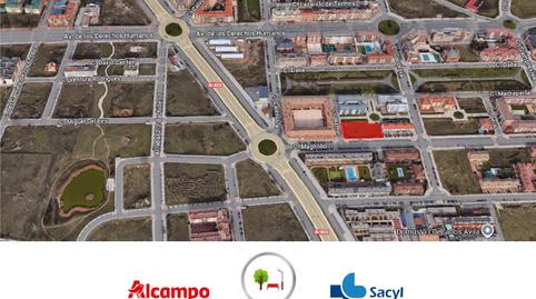 Foto 2 de Casa adosada en venda a Calle Magnolio, Sónsoles, Ávila