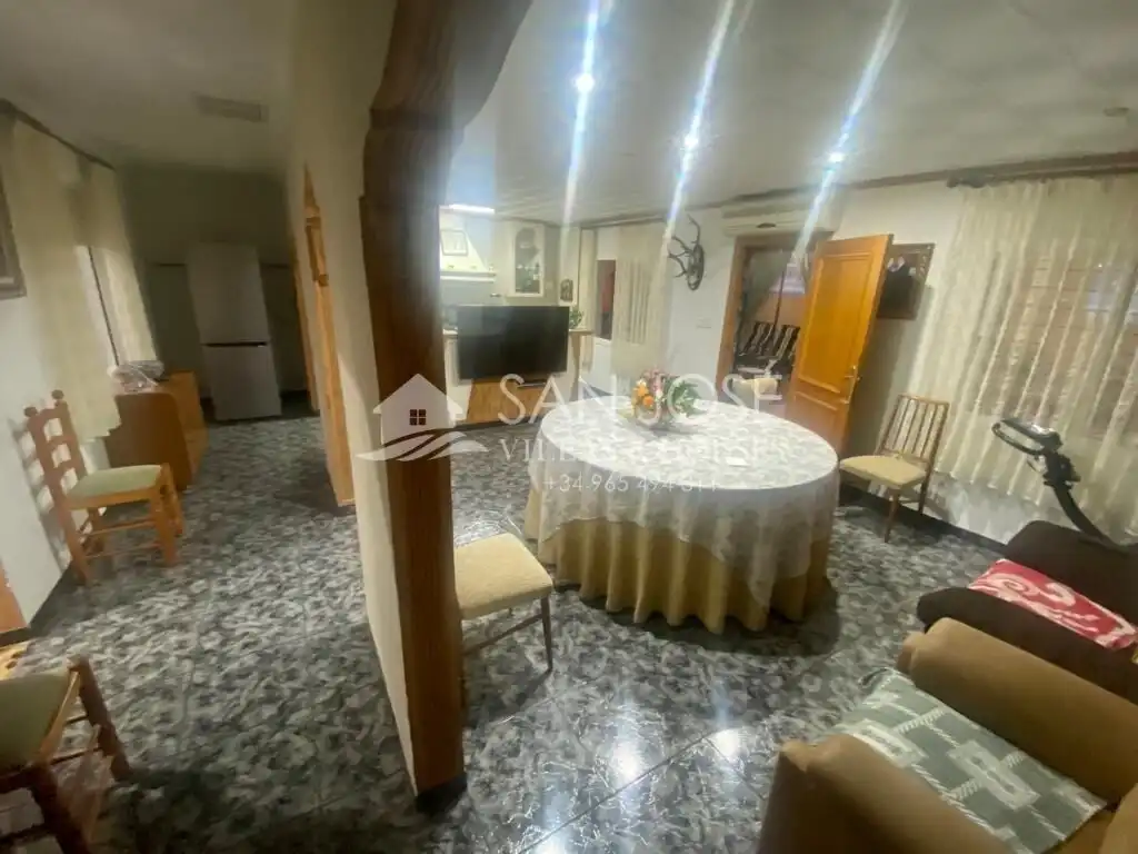 Houses for sale in San Vicente del Raspeig / Sant Vicent del Raspeig  with Air Conditioner, Private garden and Terrace