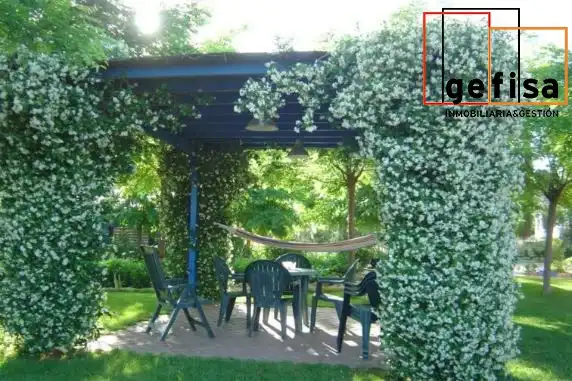 Jardí de Finca rústica en venda en Valdepeñas amb Aire condicionat, Calefacció i Jardí privat