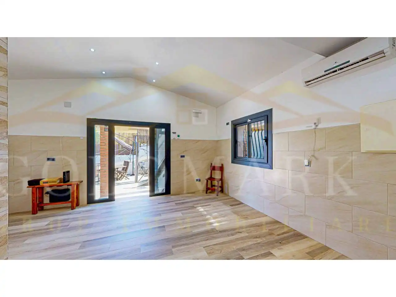 Houses for sale in Rubí  with Air Conditioner, Heating and Private garden