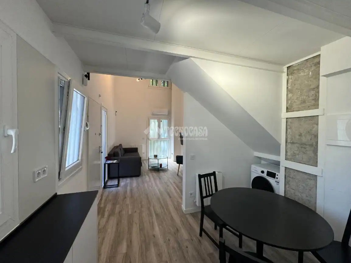 Wohnung zur Miete in Madrid mit Klimaanlage, Heizung und Parkett