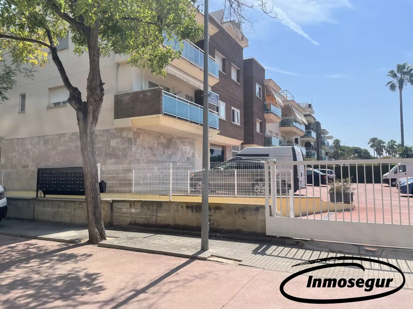 Vista exterior de Garaje en venta en Cambrils