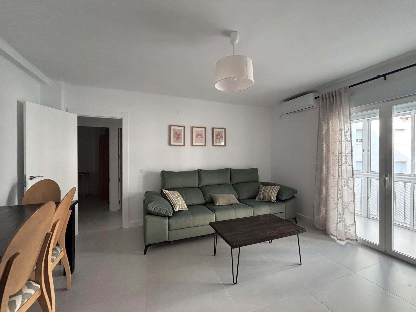 Living room of Flat to rent in Cáceres Capital  with Air Conditioner, Heating and Terrace
