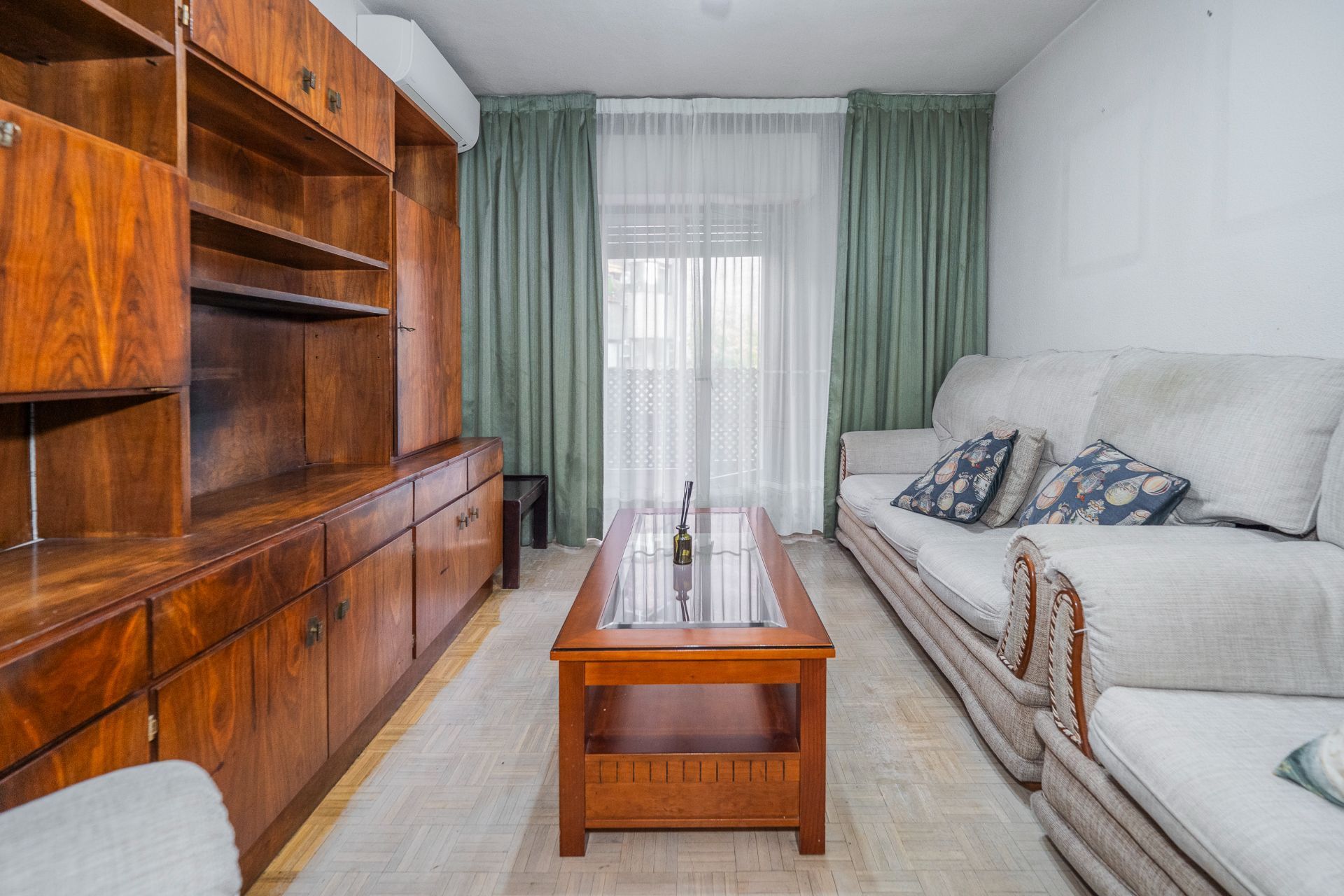 Bedroom of Flat for sale in  Madrid Capital  with Air Conditioner and Heating