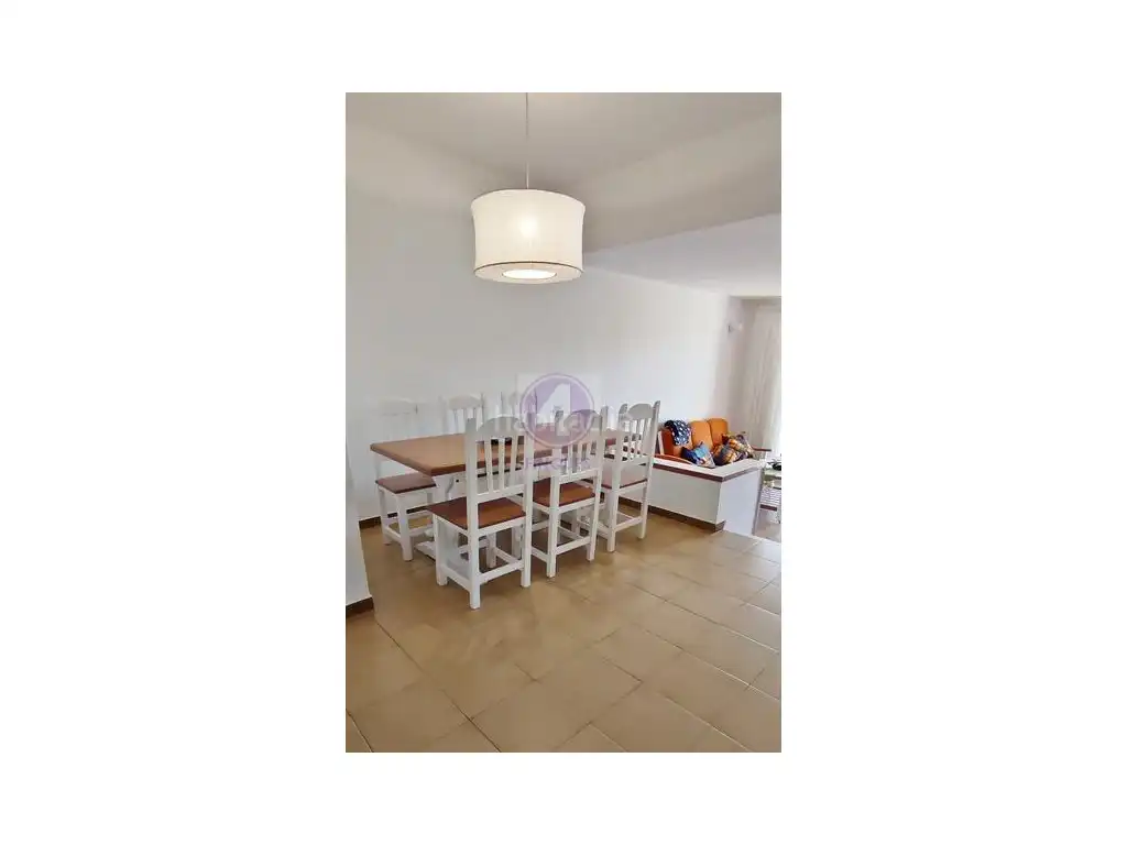 Menjador de Apartament de lloguer en Castell d'Aro, Platja d'Aro i s'Agaró amb Piscina i Moblat