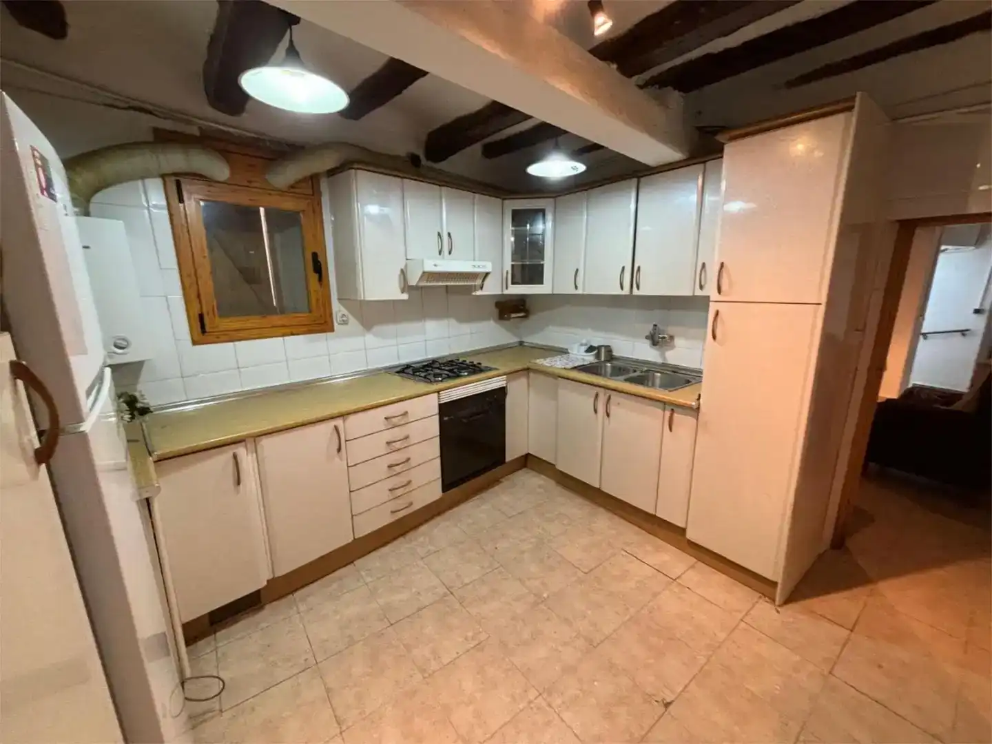 Cuina de Casa adosada en venda en Tàrrega amb Aire condicionat
