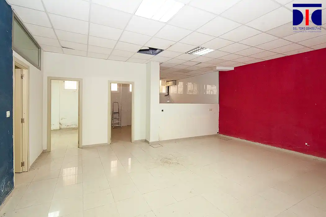 Local comercial en venta en Los Remedios, imagen 3
