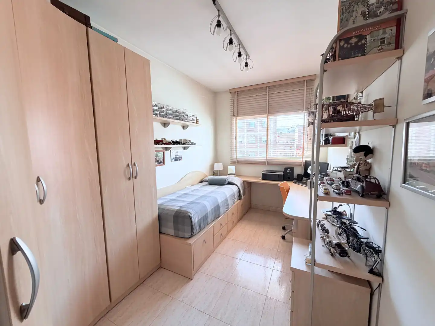 Habitación de Ático en venta en Barcelona con Aire acondicionado, Calefacción y Parquet