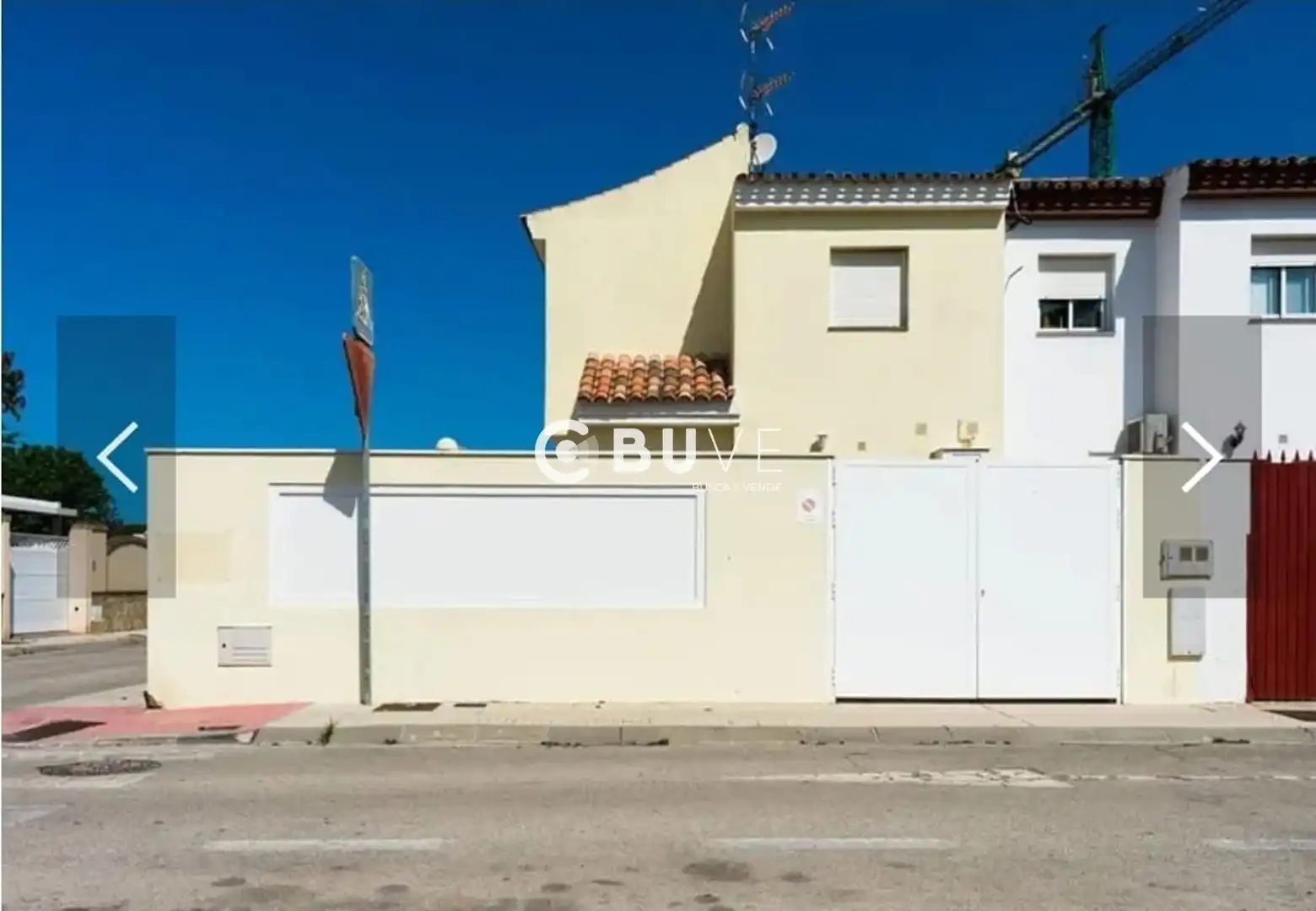 Vista exterior de Casa adosada de lloguer en Rota amb Aire condicionat, Calefacció i Jardí privat