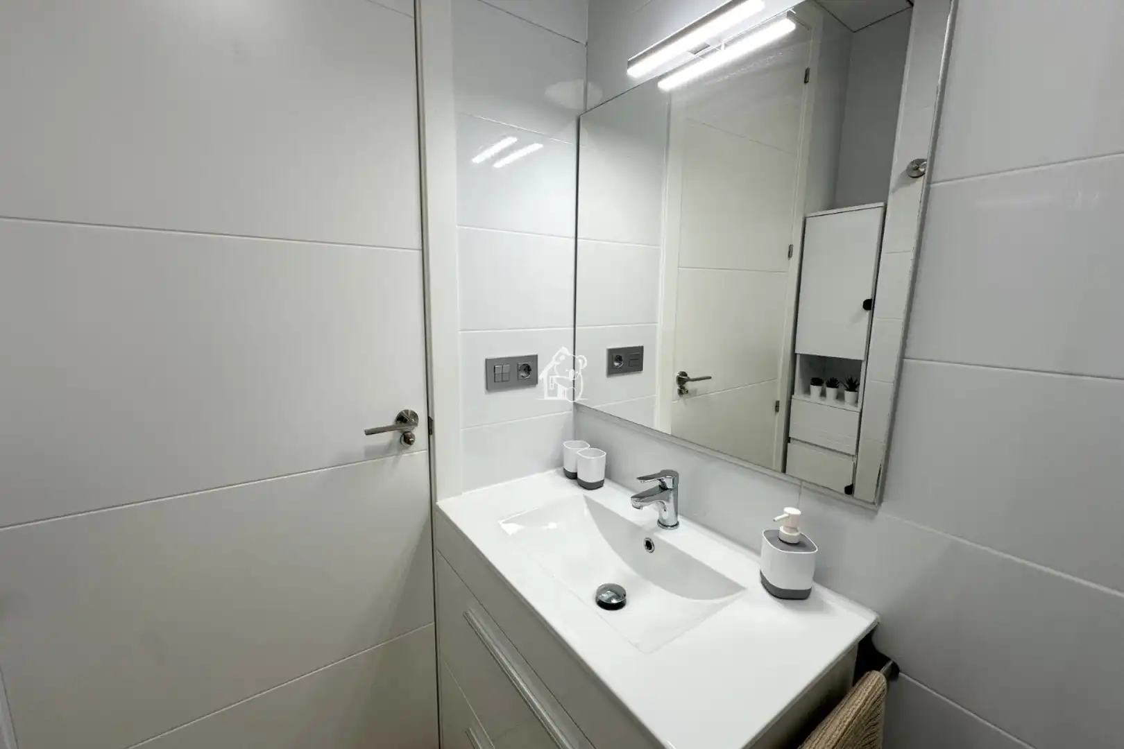 Bathroom of Apartments for rent in Orihuela  with Air Conditioner, Terrace and Furnished