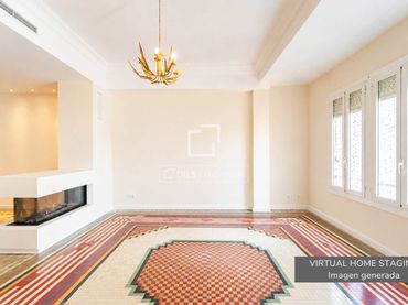 Piso con balcón en venta en L'Eixample