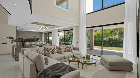 Foto 2 de Casa o xalet de lloguer a 4 Calle Pléyades, Los Naranjos, Marbella