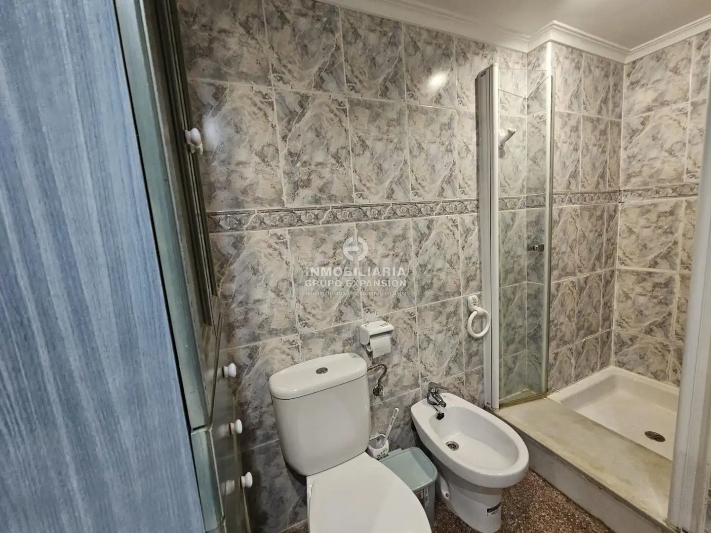 Bathroom of Houses for sale in Aspe  with Air Conditioner, Terrace and Storage room
