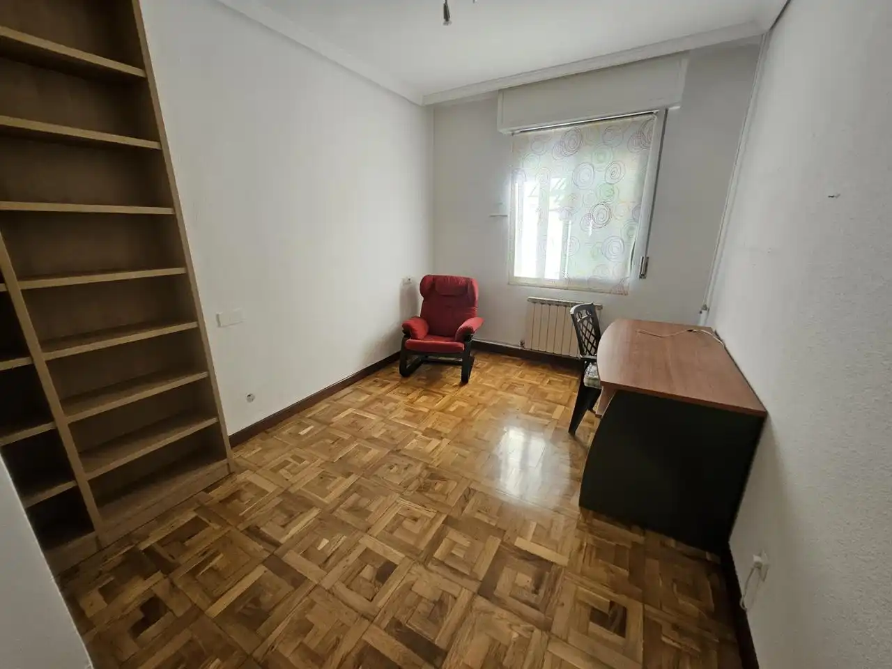 Habitación de Piso en venta en Burlada / Burlata con Calefacción, Parquet y Balcón