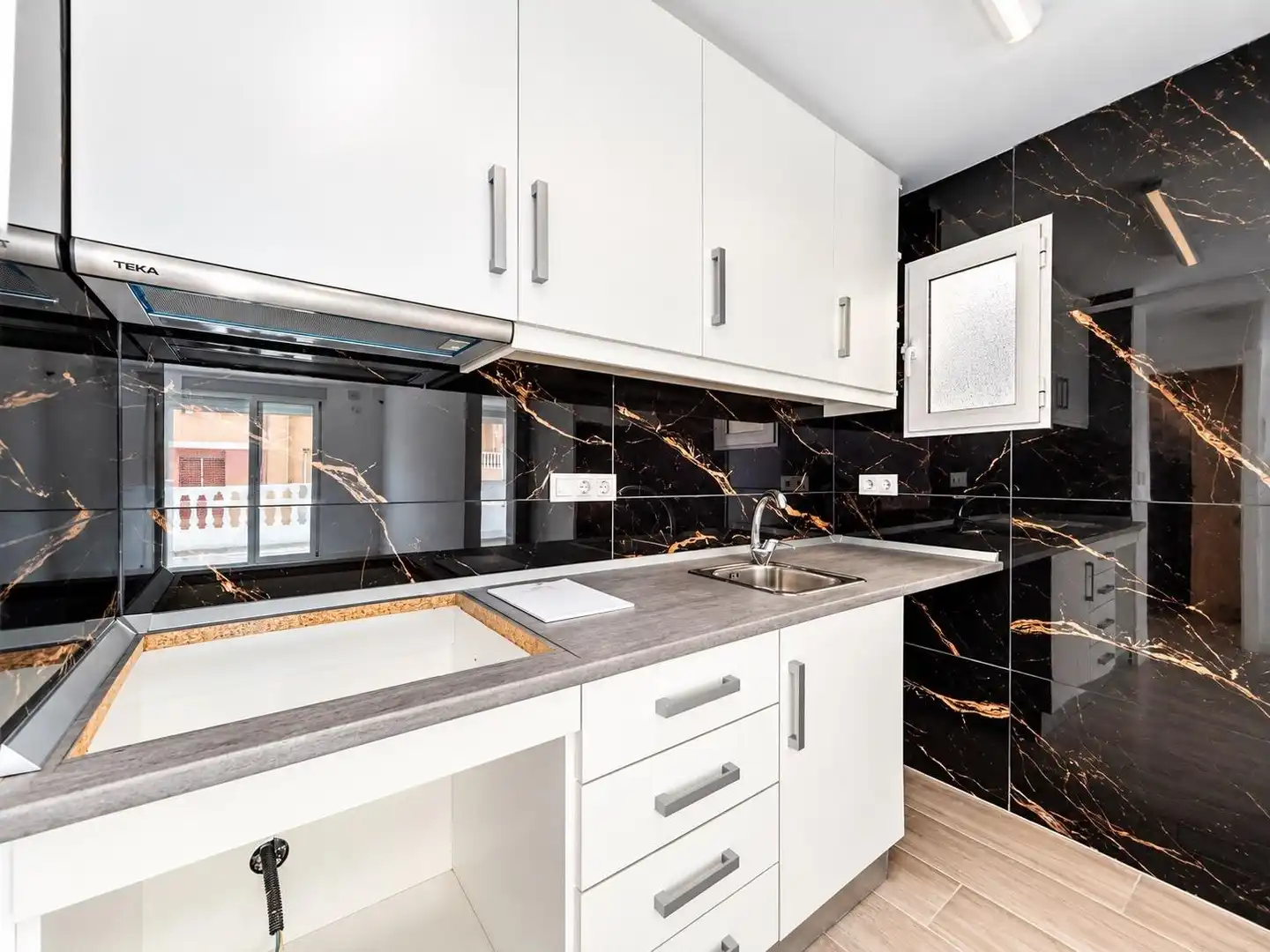 Apartament amb terrassa en venda a Centro, imagen 4