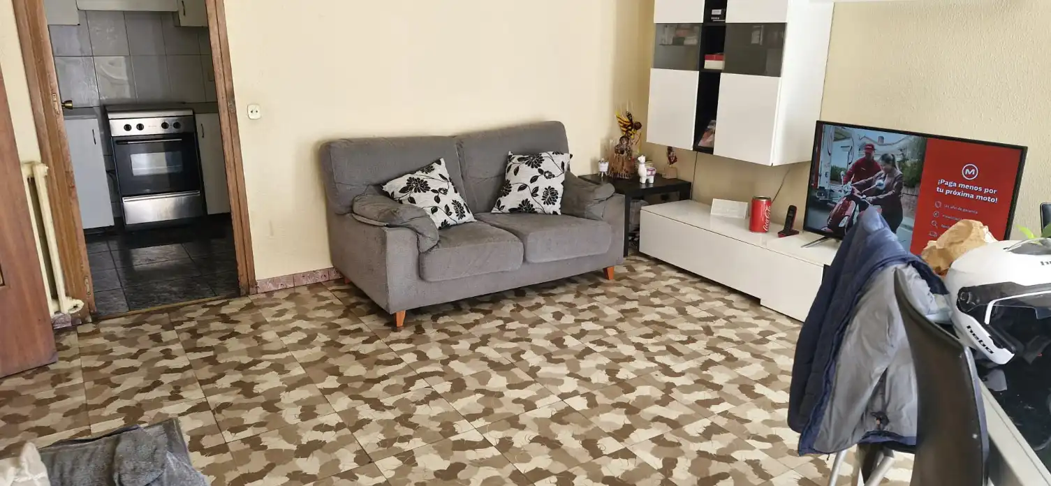 Sala de estar de Piso en venta en Vilanova del Camí con Calefacción, Trastero y Horno