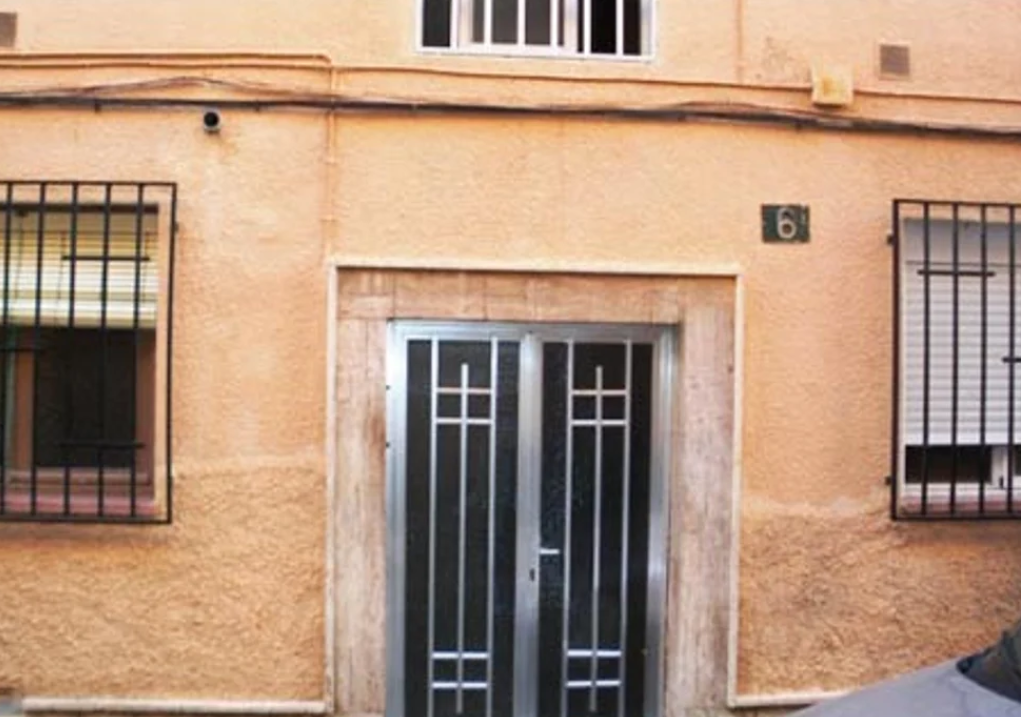 Vista exterior de Pis en venda en  Almería Capital