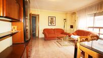 Living room of Flat for sale in  Albacete Capital  with Heating, Storage room and Furnished