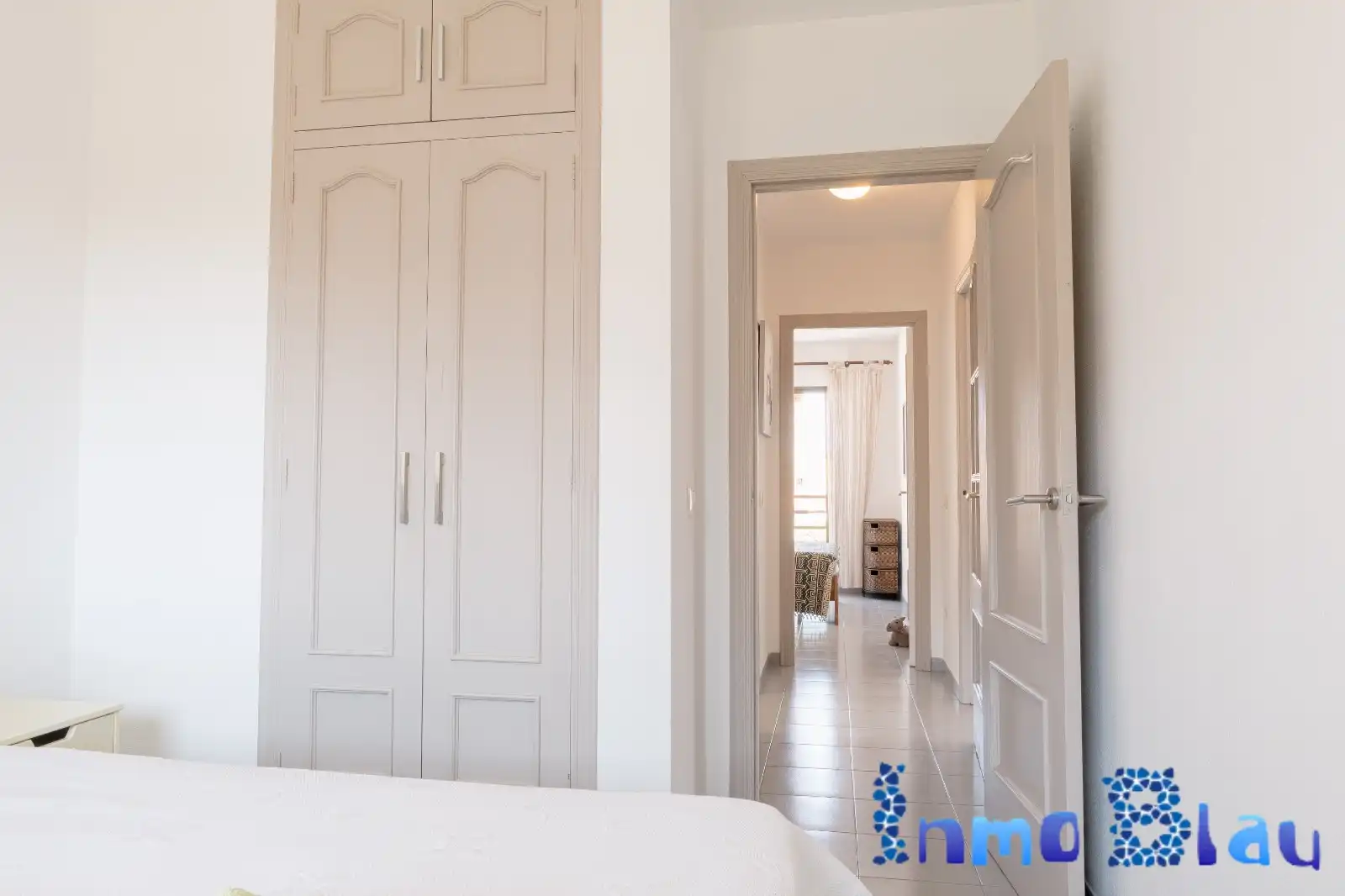 Schlafzimmer von Wohnungen zum Verkauf in L'Alfàs del Pi mit Klimaanlage, Heizung und Privatgarten