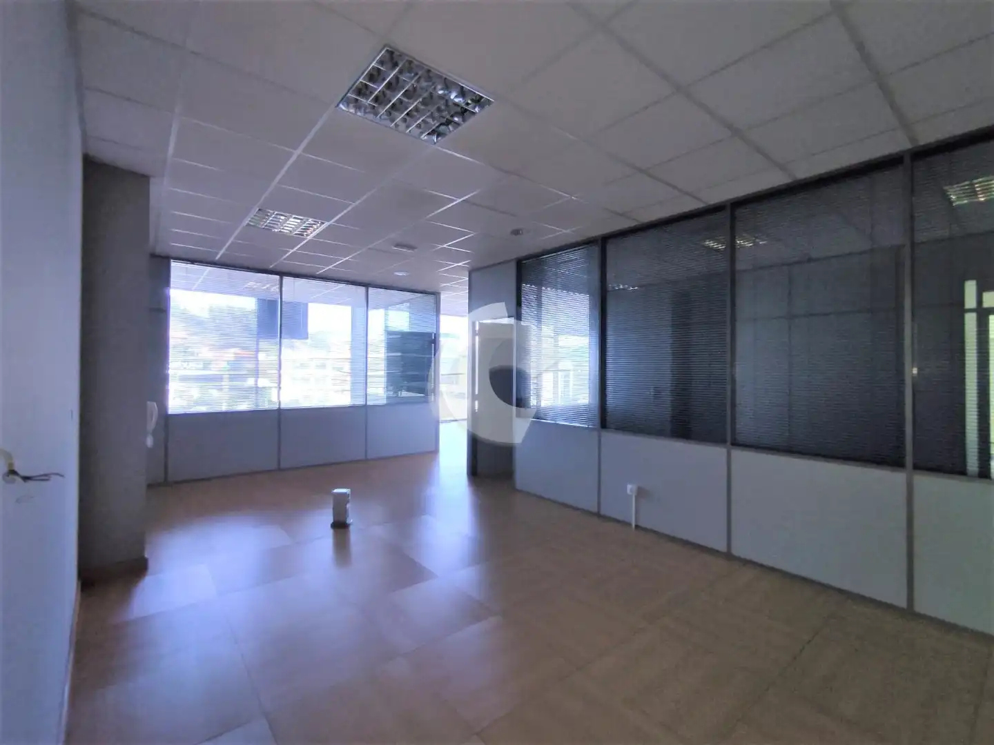 Büro zur Miete in Os Mallos, imagen 3