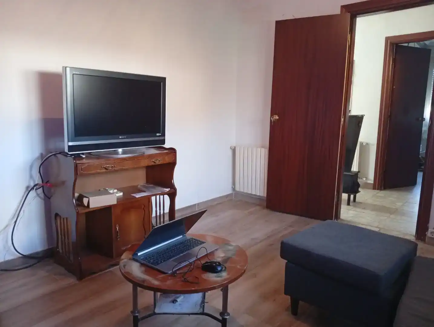 Sala d'estar de Casa o xalet per a compartir en La Bañeza  amb Traster