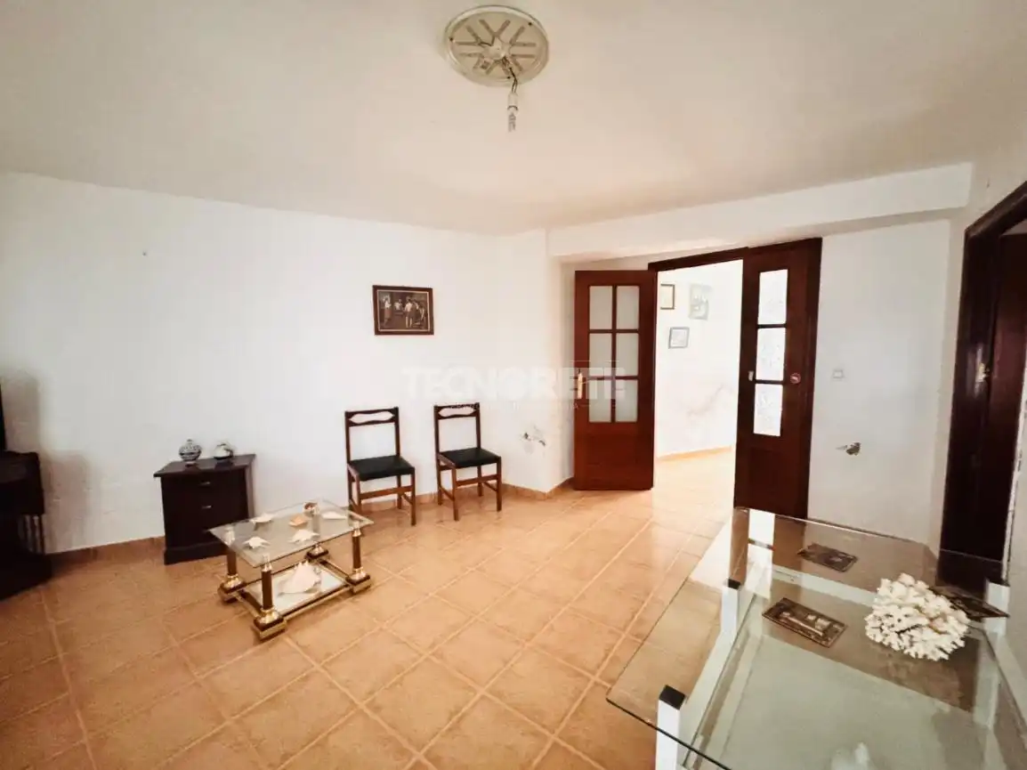 Casa adosada en venda en Velada