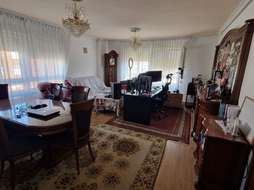 Chalet en venta en Miguel Hernandez 9
