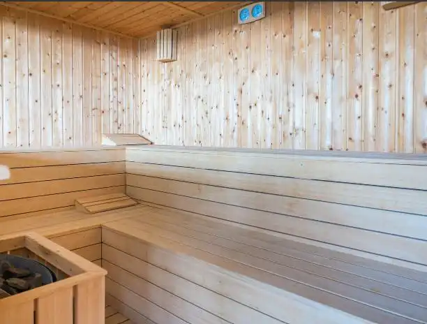 Wohnung zur Miete in La Alcaidesa mit Klimaanlage, Heizung und Privatgarten