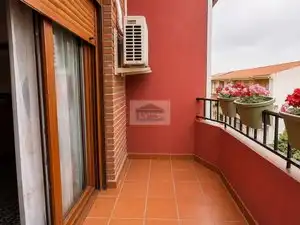 Terraza de Casa adosada en venta en Vegas del Genil con Aire acondicionado, Calefacción y Jardín privado