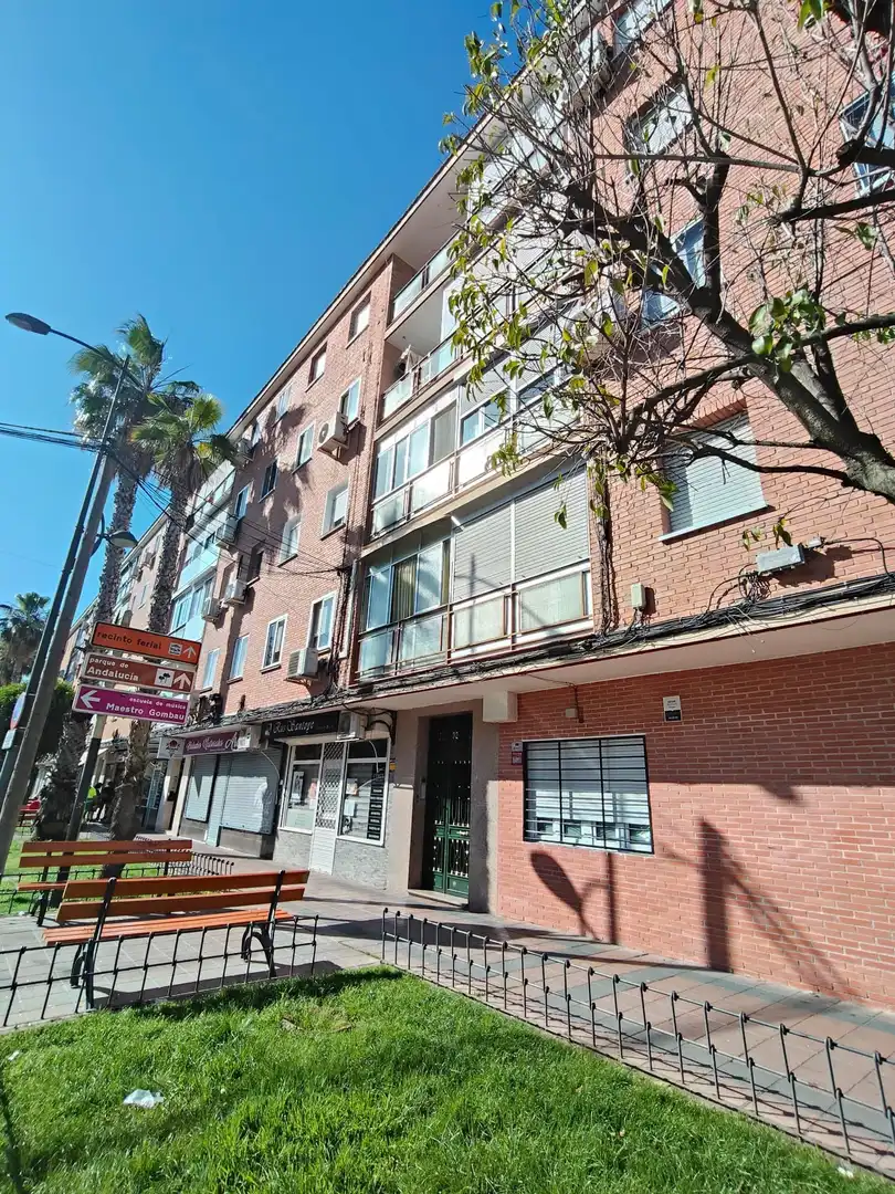 Vista exterior de Piso en venta en Getafe con Aire acondicionado, Calefacción y Terraza