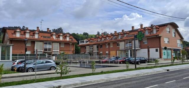 Garaje en Alquiler en Calle Pomaluengo, 136 en Castañeda