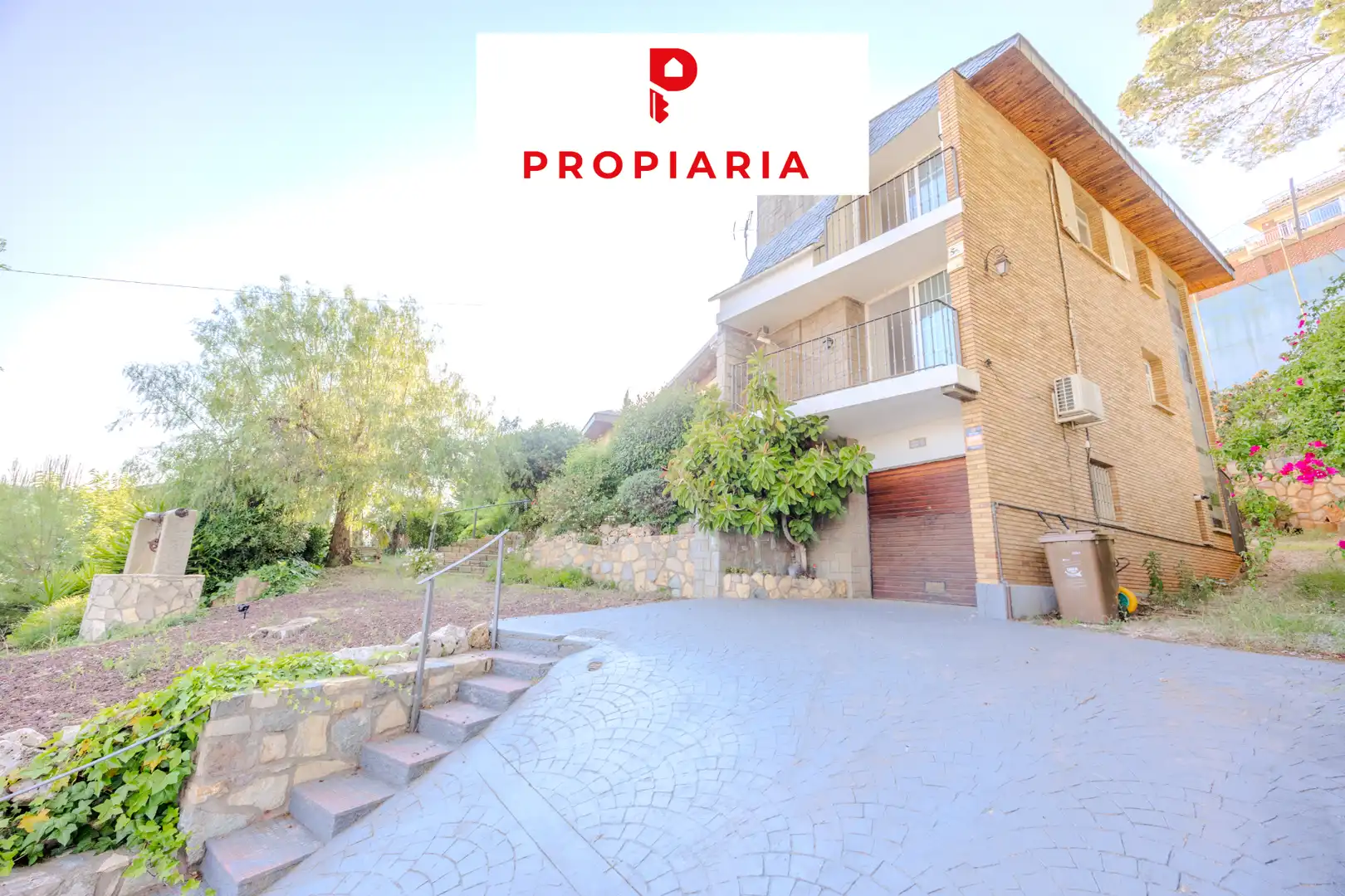 Exterior view of Houses for sale in Pallejà  with Air Conditioner, Heating and Private garden