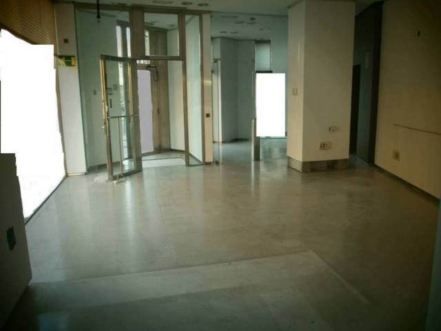 Local comercial en Alquiler en Fozaneldi - Tenderina