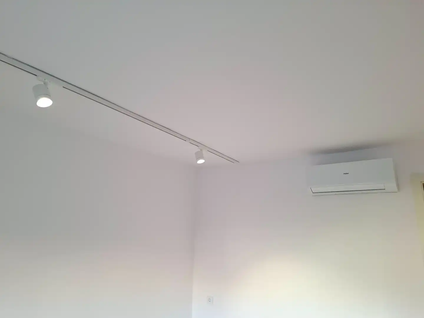 Detached homes for rent in O Carballiño    with Air Conditioner, Heating and Private garden