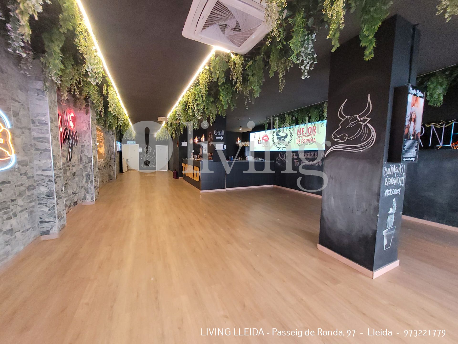 Premises to rent in Carrer Pintor Morera i Galícia, Joc de la Bola - Camps d'Esports,  Lleida Capital