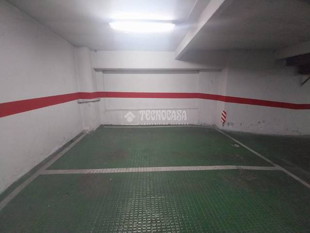 Garaje en Alquiler en Centro Urbano