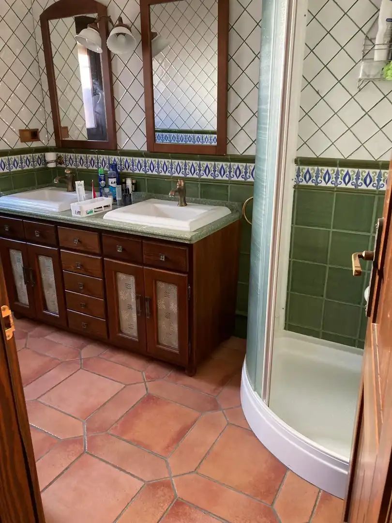 Baño de Casa o chalet en venta en Fuengirola con Aire acondicionado, Jardín privado y Parquet