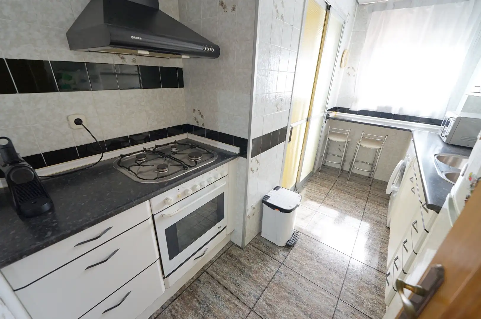 Cuina de Pis en venda en Terrassa amb Calefacció