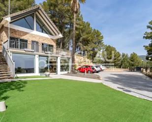 Vista exterior de Casa o xalet en venda en Maspujols amb Aire condicionat, Terrassa i Piscina