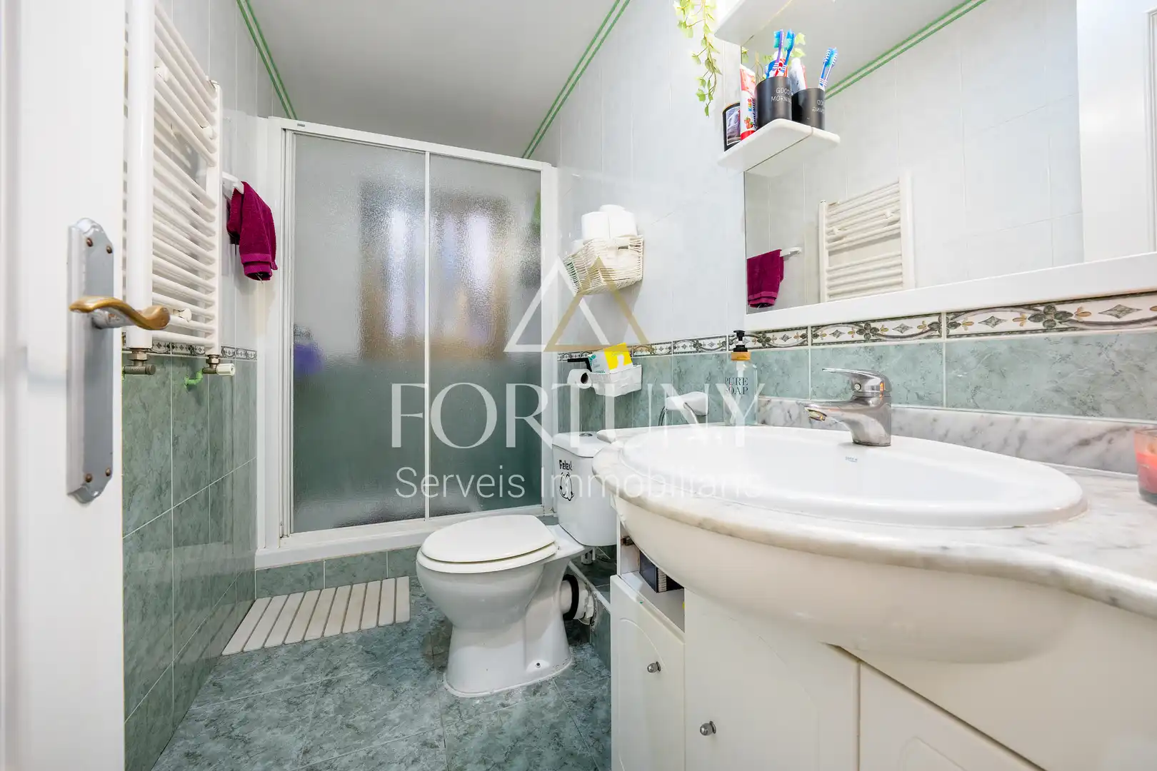 Baño de Piso en venta en Tarragona con Aire acondicionado y Balcón