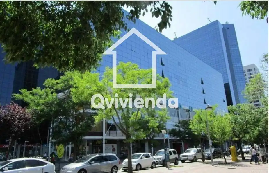 Individuel à vendre à Francesc Macià 40