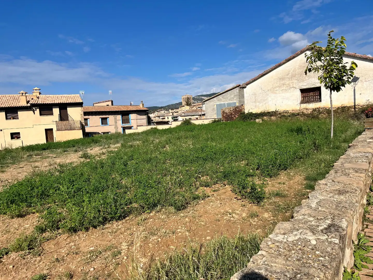 Terreni e lotti in vendita a Colungo, imagen 4