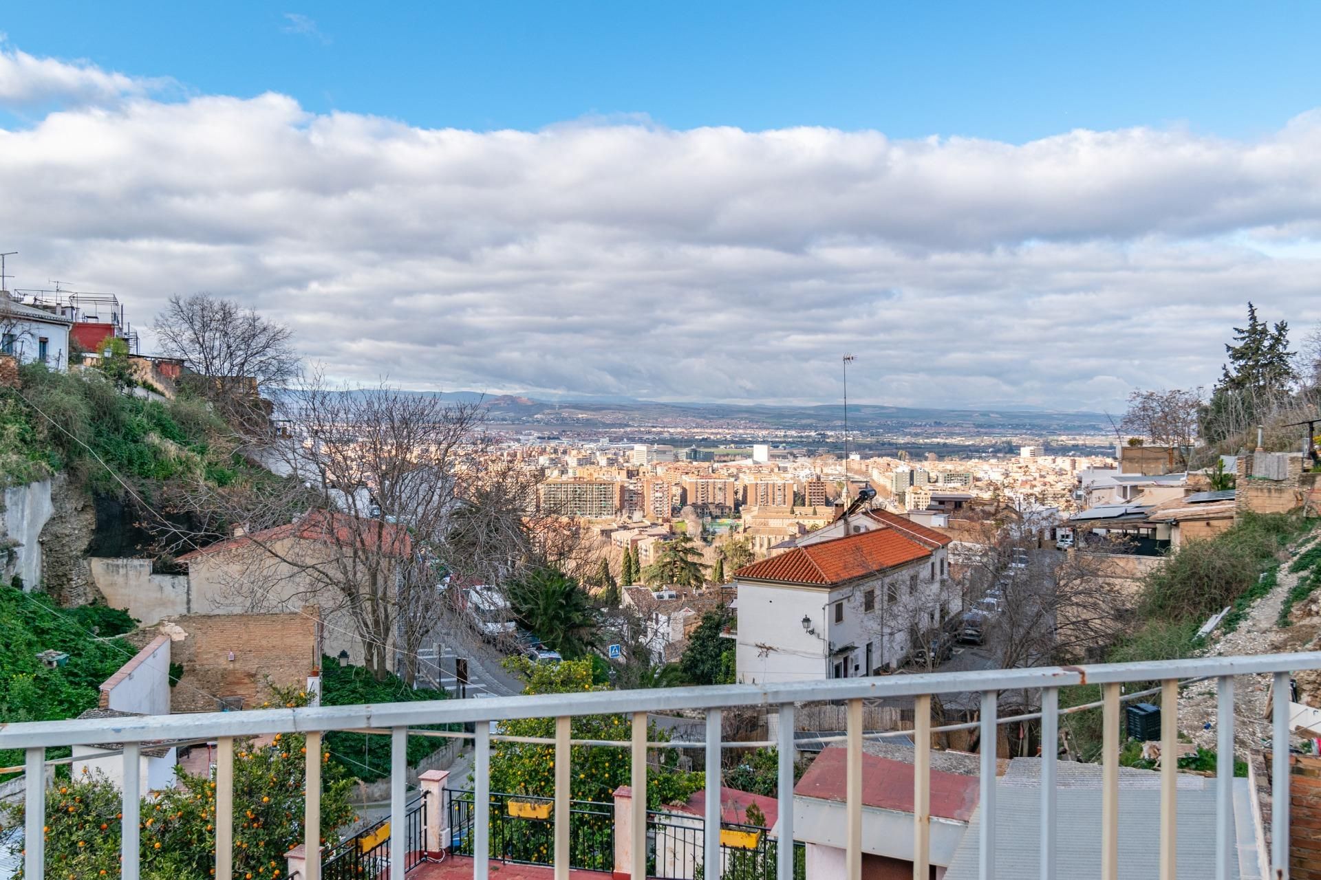Exterior view of House or chalet for sale in  Granada Capital  with Private garden